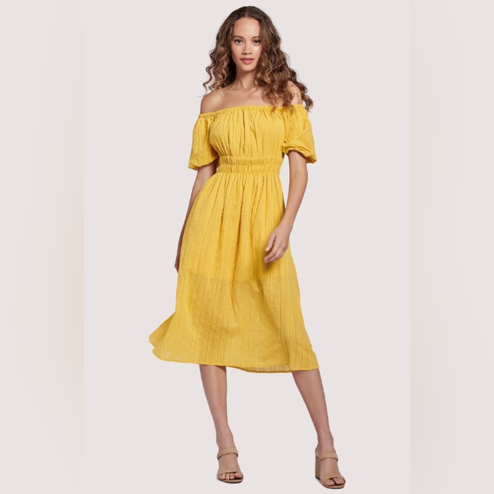Lost + Wander Smocked Swiss Dot Midi Dress Women’s XS Pockets lined Off Shoulder